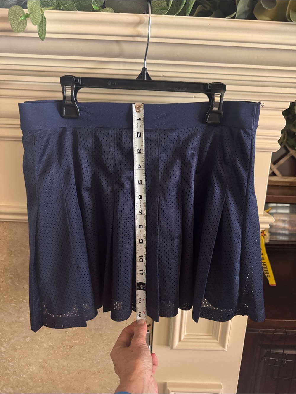 Women’s Pink VS Navy Perforated w/built in short. SZ L